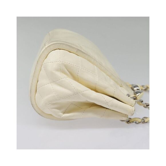 Pre Loved Chanel Classic Chain Bag Cream Lambskin Leather Women Beige Shoulder - Picture 7 of 8
